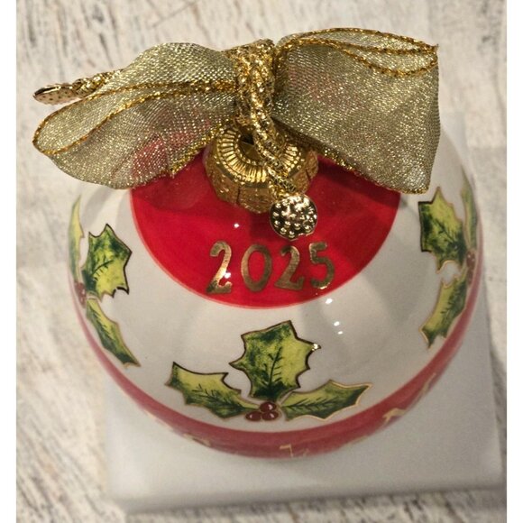 Masters Christmas Ornament 2025 Made in Italy Hand Painted Ceramic Globe w/Holl - Picture 5 of 6